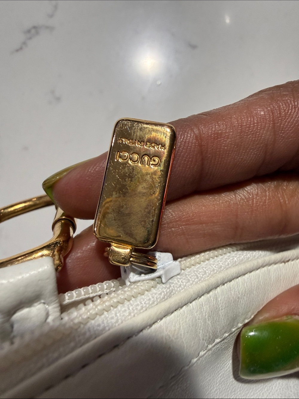 Gucci White Leather Mini Coin Pouch with Gold Zipper - Picture 8 of 13